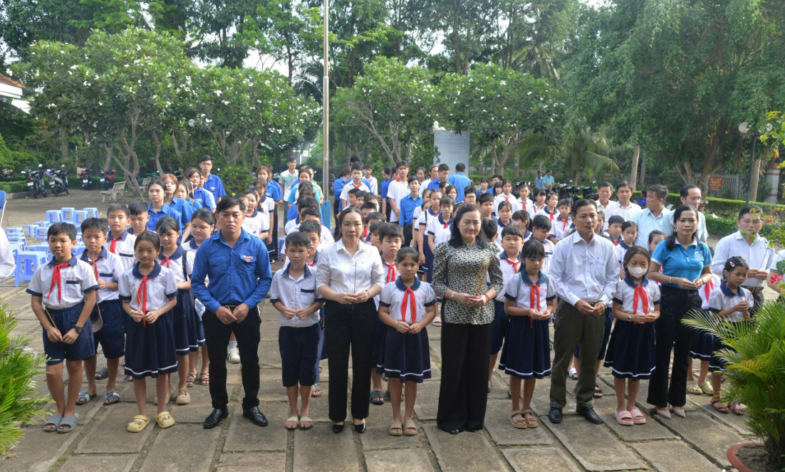 Phước Mỹ Trung thực hiện mỗi tháng một việc làm tốt cho cộng đồng
