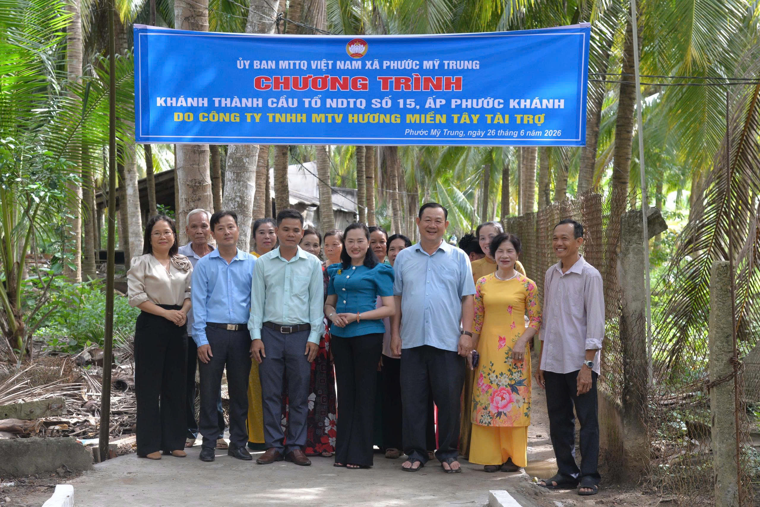 Ấp Phước Khánh - xã Phước Mỹ Trung tổ chức Lễ khánh thành Cầu Tổ NDTQ số 15