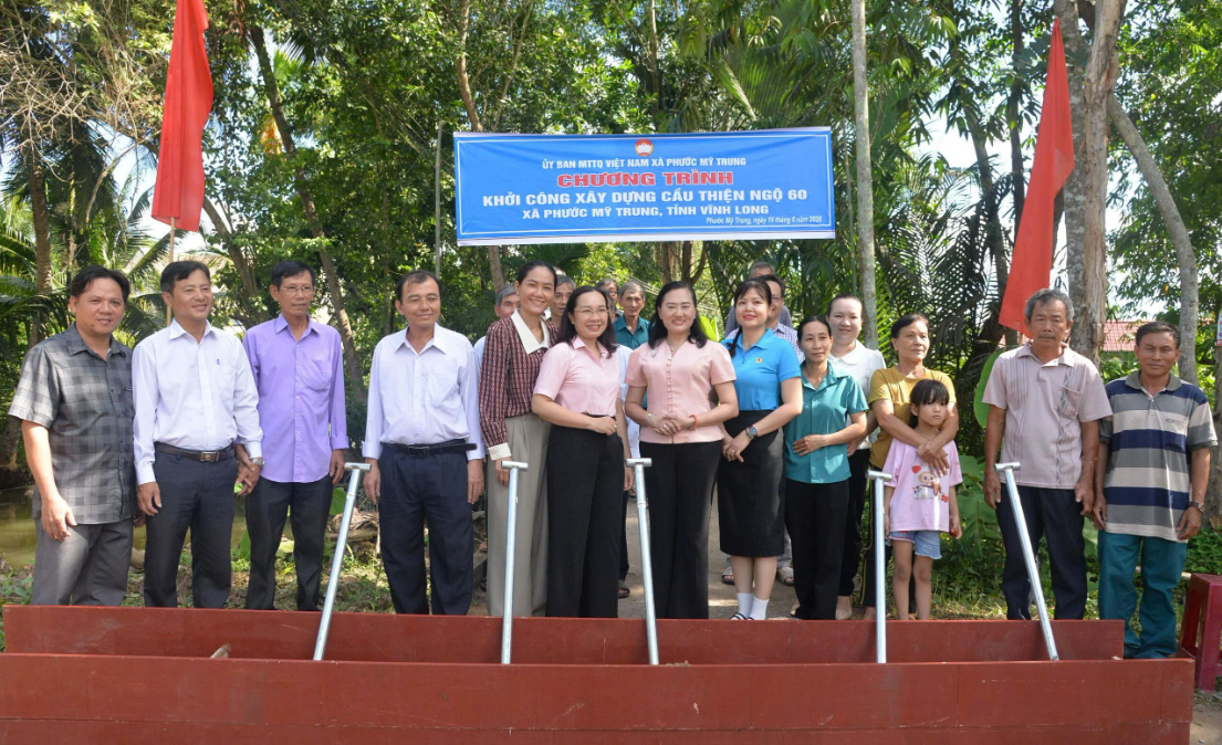Phước Mỹ Trung xã hội hóa xây cầu liên ấp Tân Lợi - Phước Trung
